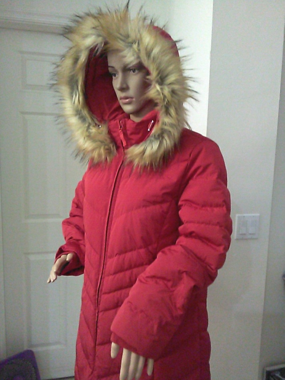 NWT Talbots Red Hooded Puffer Coat REMOVABLE Faux Fur Trim ZIP PKTS SZ. LG FAB!